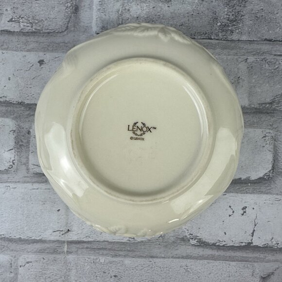 LENOX Rosebud Bowl Embossed Scalloped with Gold Trim Small  5-5/8” - Picture 4 of 5